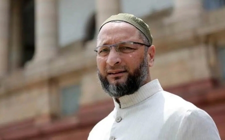 Supreme Court के फैसले पर असदुद्दीन ओवैसी ने पीएम मोदी को लिया आड़े हाथ