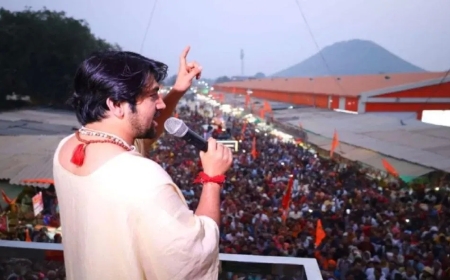 पंडित धीरेंद्र शास्त्री की हिंदू पदयात्रा का पांचवा दिन, आज उत्तरप्रदेश में होगा प्रवेश