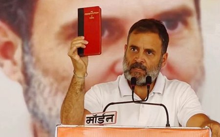 कांग्रेस अध्यक्ष ने बीजेपी को बताया संविधान का भक्षक, कहा- बीजेपी करती है केवल कांटों-बांटों की बात