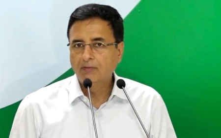 पीएम के पास है फिल्म देखने का वक्त लेकिन नहीं मिल सकते किसानों से......Congress का सरकार पर तंज