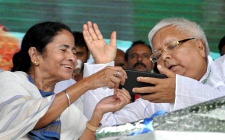 Lalu Prasad Yadav ने दिया ममता बनर्जी का साथ