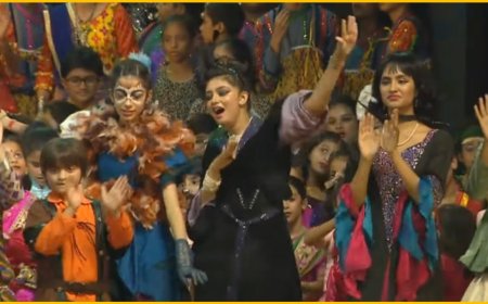 एक ही मंच पर स्टार किड्स की उम्दा परफाॅर्मेंस, साथ नजर आए ऐश्वर्या-अभिषेक