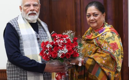 एक ही महीने में प्रधानमंत्री नरेंद्र मोदी से तीन बार मिली वसुंधरा राजे