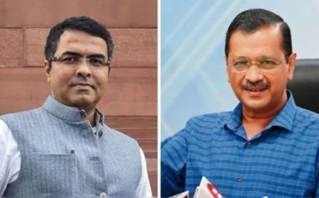 केजरीवाल ने युवाओं पर चढ़ाई गाड़ी तो उनके काफिले पर हुई पत्थरबाजी!