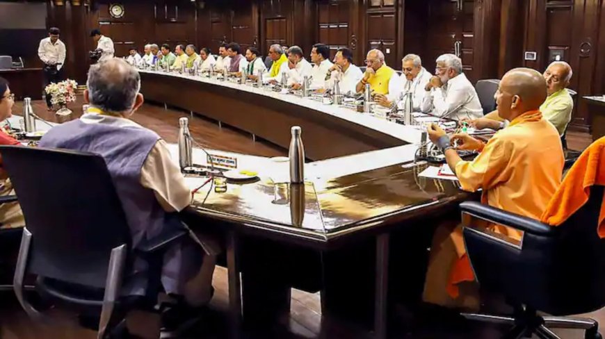 महाकुंभ मेले में यूपी कैबिनेट की बैठक पर सपा प्रमुख ने जताई आपत्ति