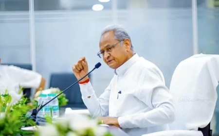 अचानक हो रही मौतों को लेकर अशोक गहलोत ने जताई च‍िंता, केंद्र और राज्य सरकार से की अपील