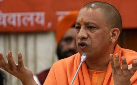 खुद के बच्चों को अंगेजी स्कूलों में पढ़ाते है और दूसरों के बच्चों के लिए विरोध करते है, सीएम योगी का विपक्ष पर करारा हमला