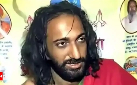 राजधानी जयपुर में पुलिस के हत्थे चढ़े आईआईटी बाबा, अभय सिंह ने कहा- महादेव है मेरे साथ